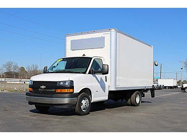 2023 CHEVROLET Express