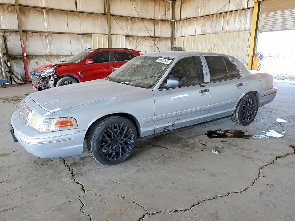 2003 FORD Crown Victoria
