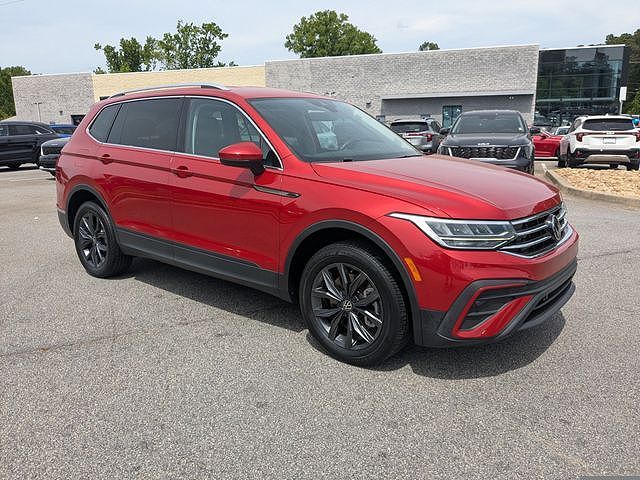 2022 VOLKSWAGEN Tiguan