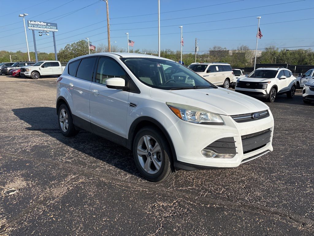 2016 FORD Escape
