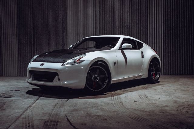 2010 NISSAN 370Z