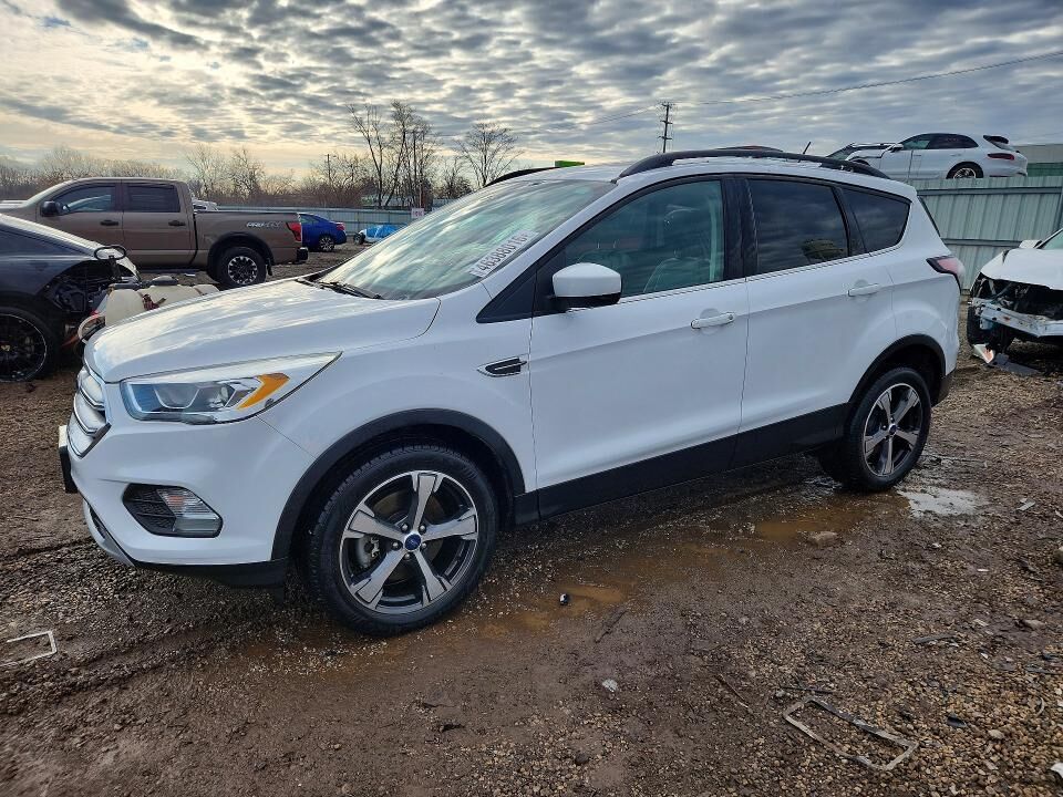 2018 FORD Escape