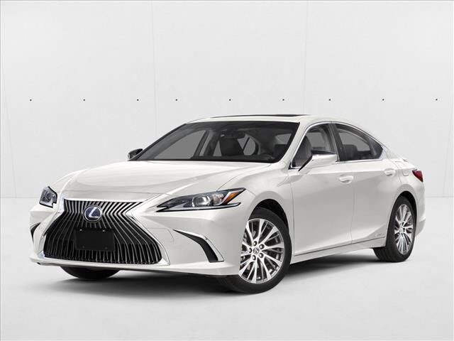 2019 LEXUS ES