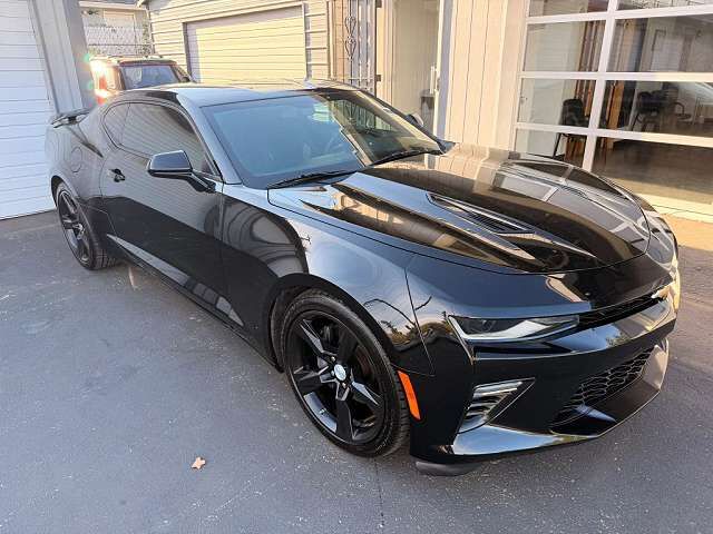 2017 CHEVROLET Camaro