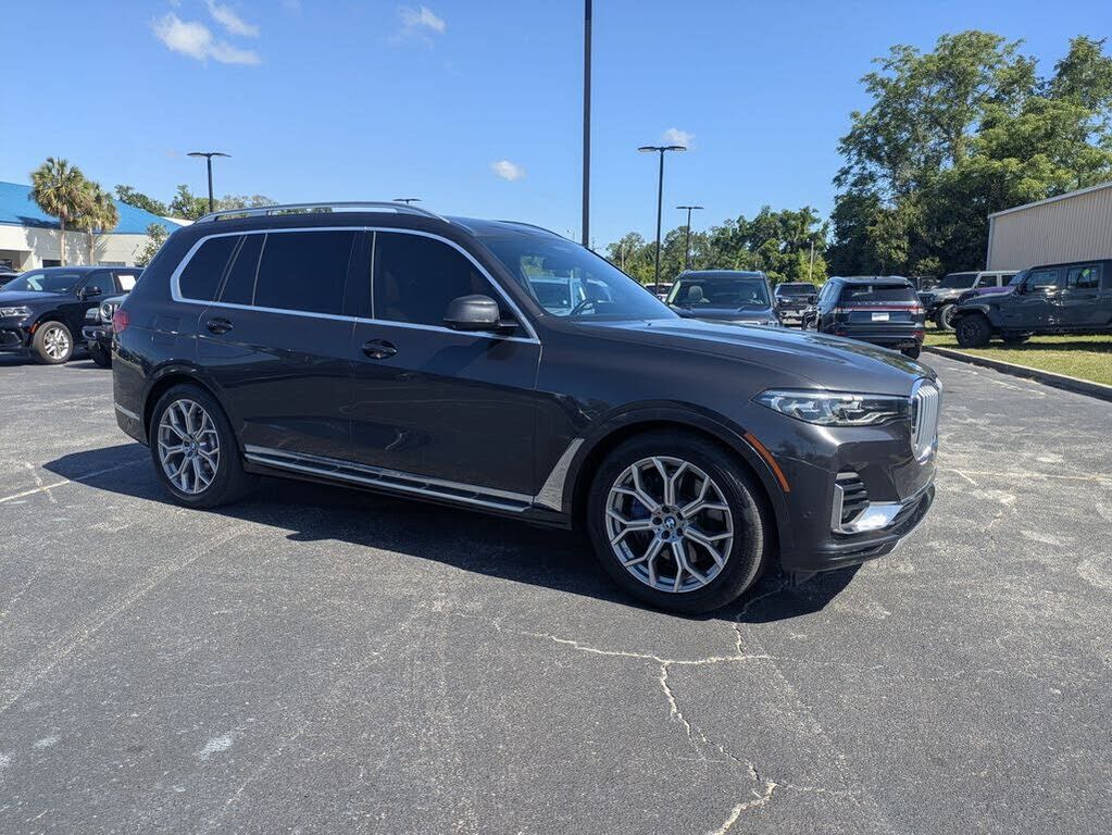 2020 BMW X7