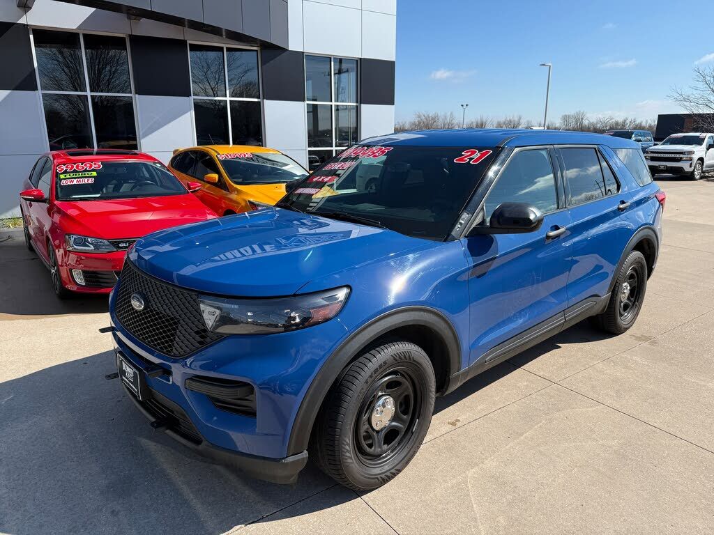 2021 FORD Explorer