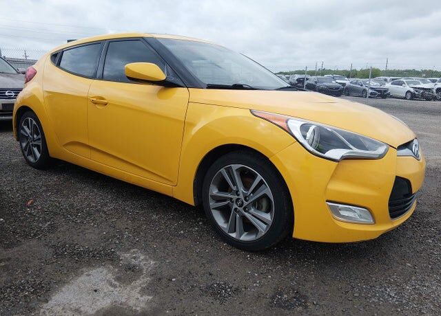 2013 HYUNDAI Veloster