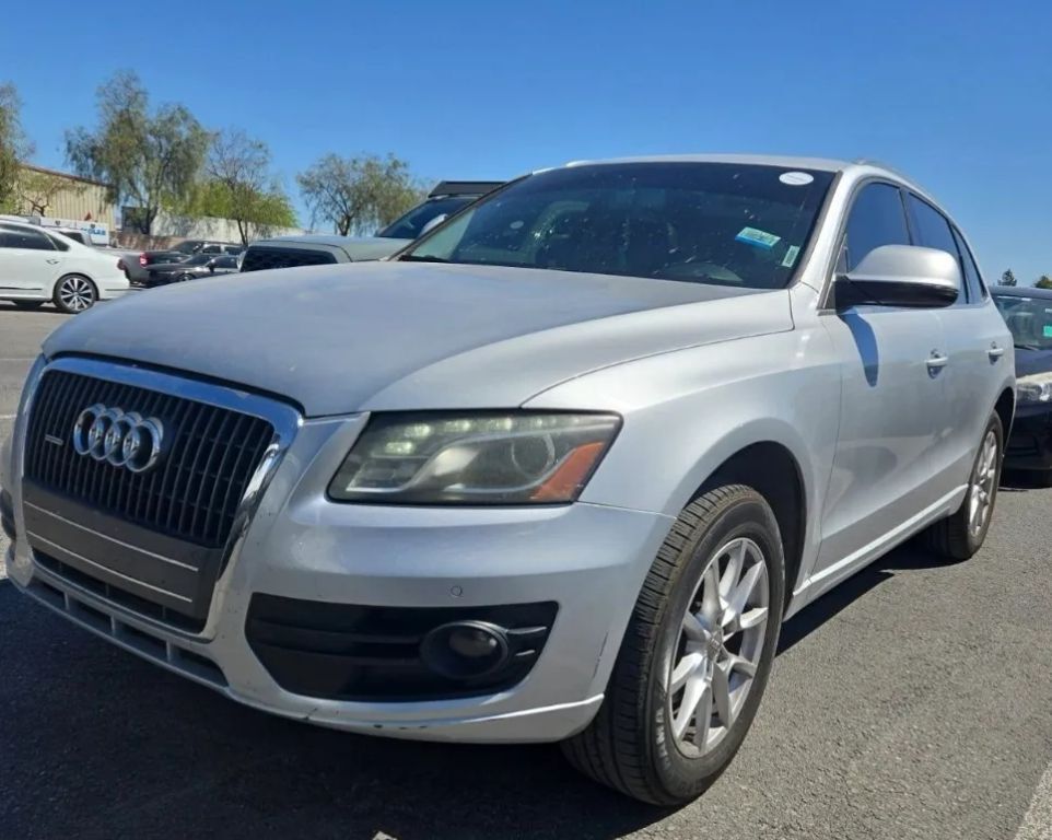2011 AUDI Q5