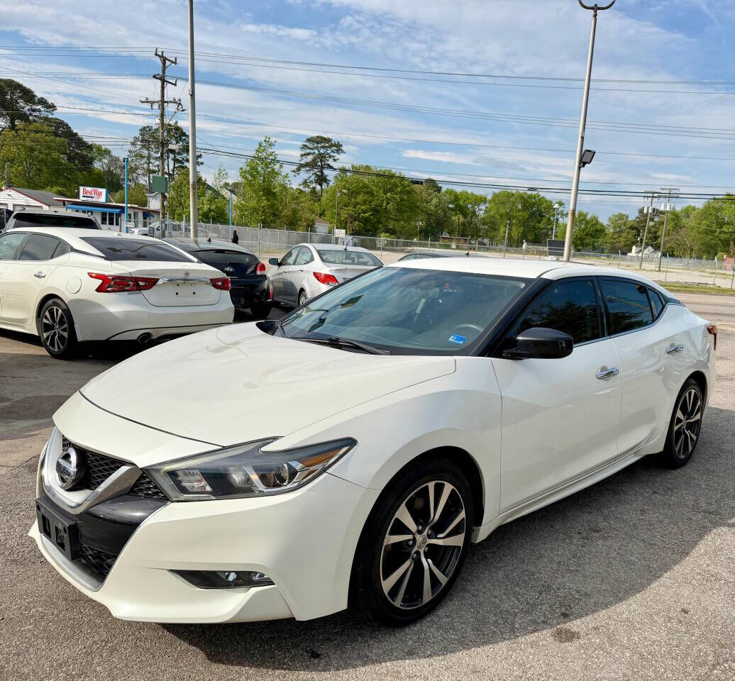 2016 NISSAN Maxima