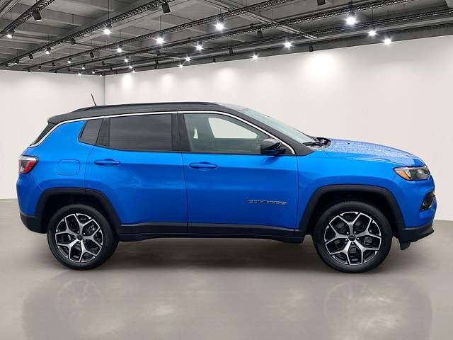 2025 JEEP Compass