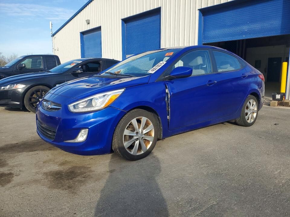 2014 HYUNDAI Accent