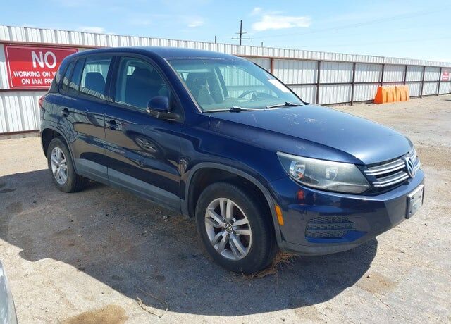 2012 VOLKSWAGEN Tiguan