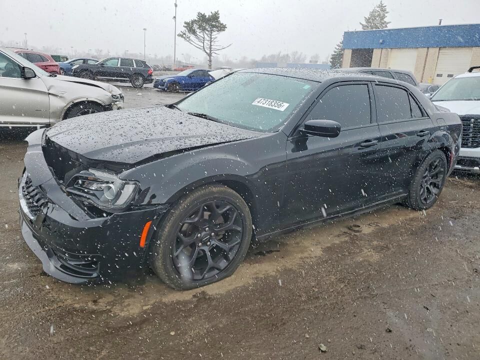 2020 CHRYSLER 300