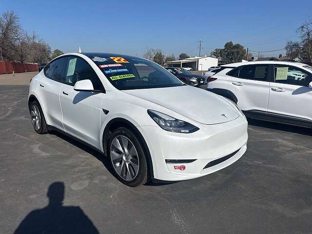 2022 TESLA Model Y