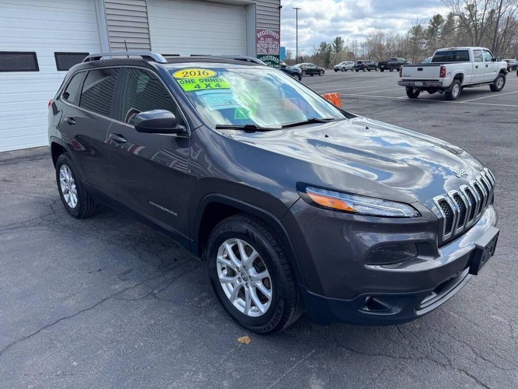 2016 JEEP Cherokee