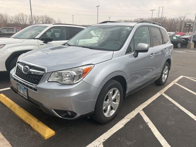 2014 SUBARU Forester