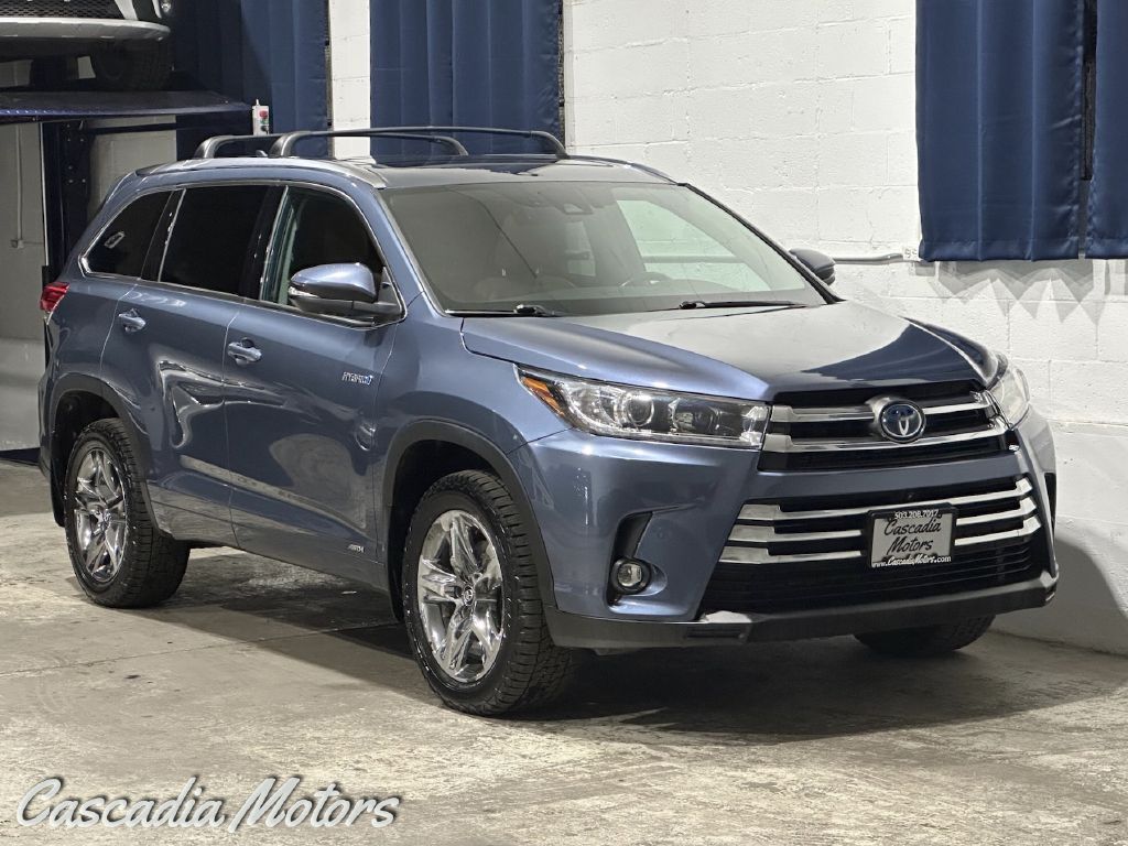 2019 TOYOTA Highlander