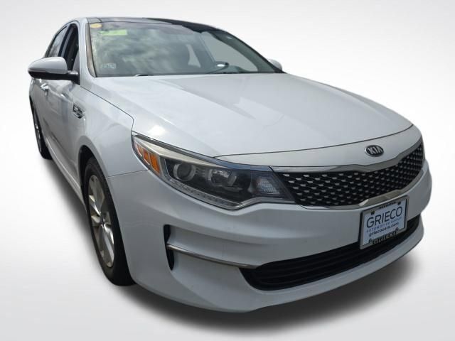2018 KIA Optima