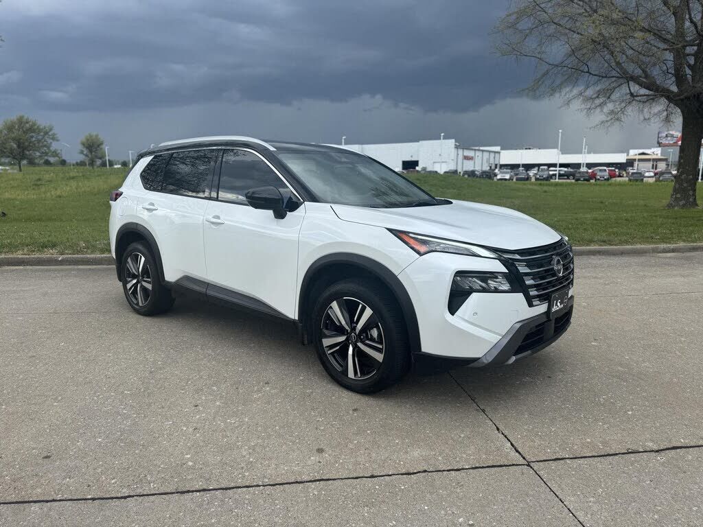 2024 NISSAN Rogue