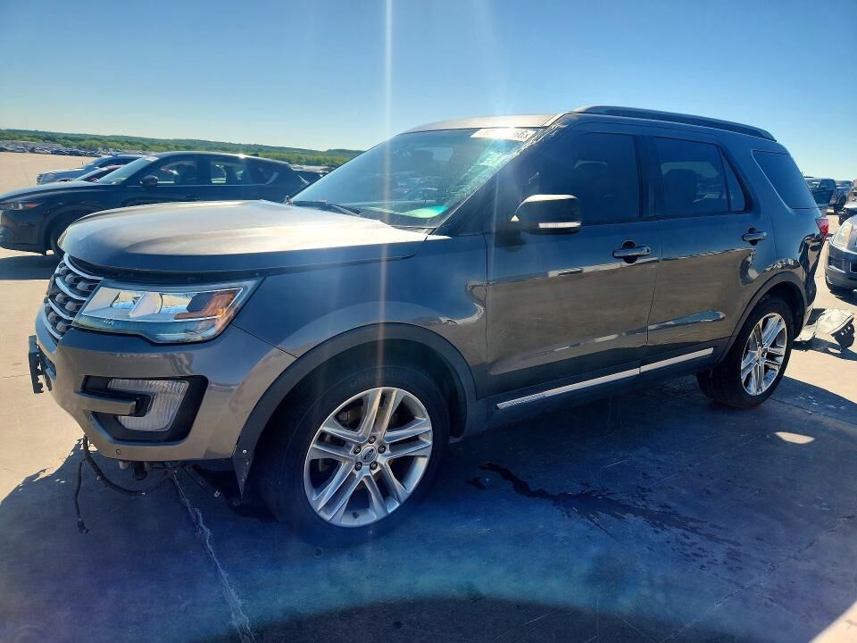 2017 FORD Explorer