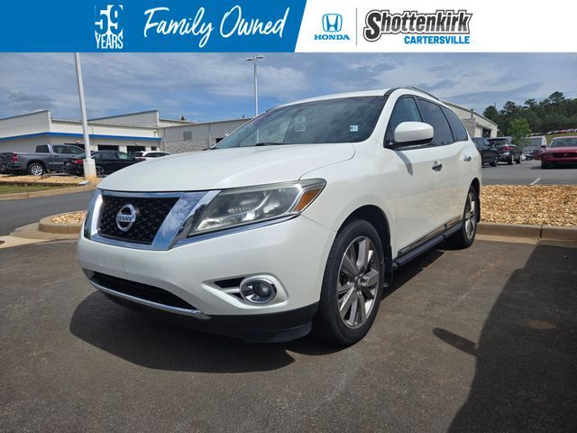 2016 NISSAN Pathfinder