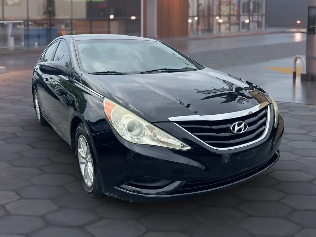 2013 HYUNDAI Sonata