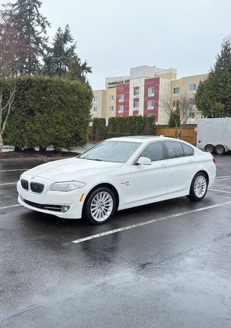 2012 BMW 5 Series