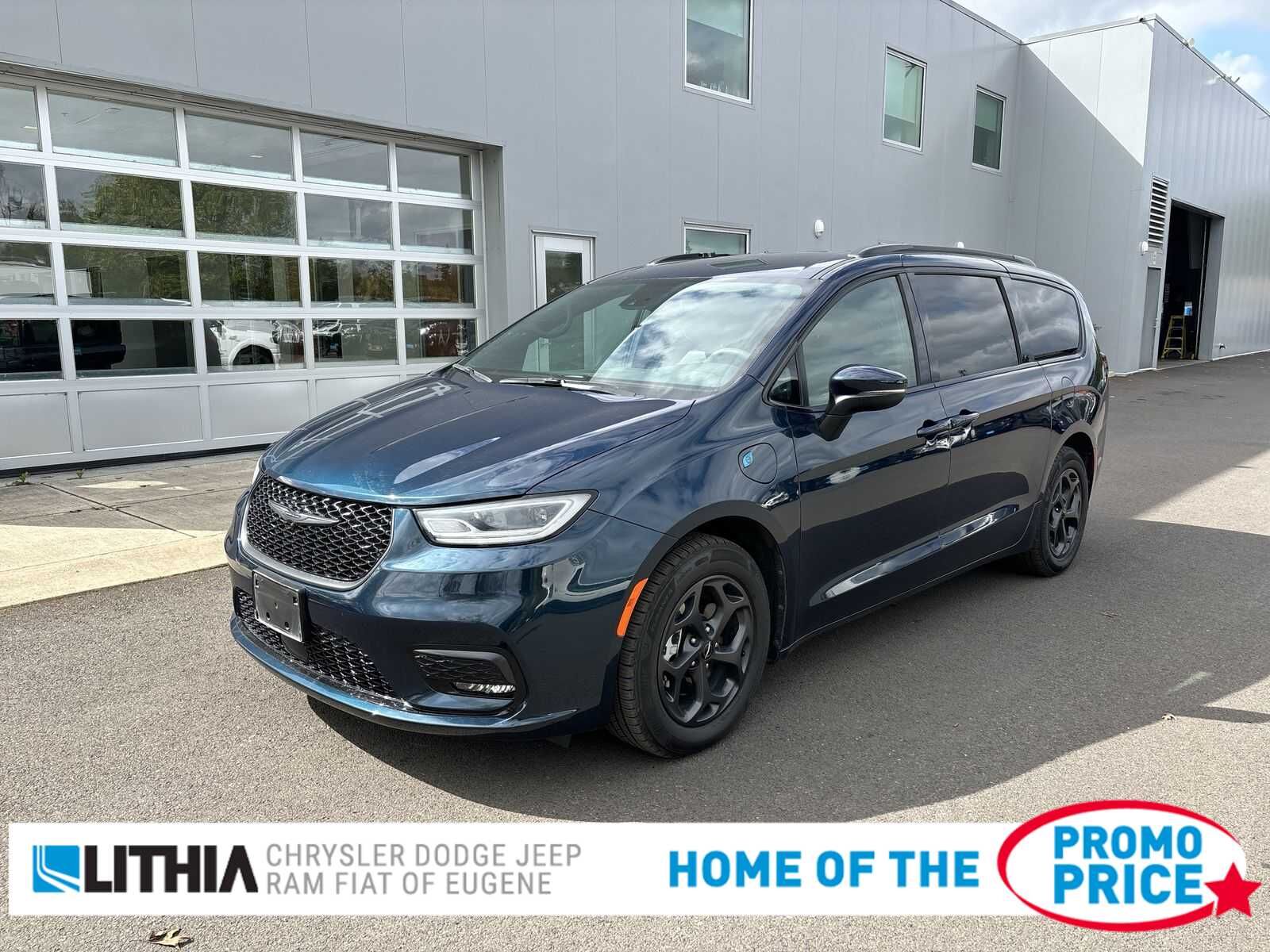 2023 CHRYSLER Pacifica