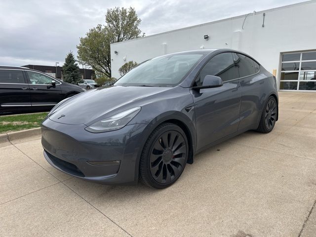 2023 TESLA Model Y