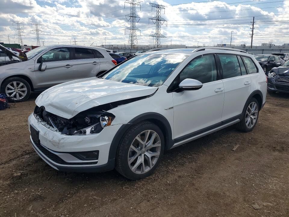 2017 VOLKSWAGEN Golf Alltrack