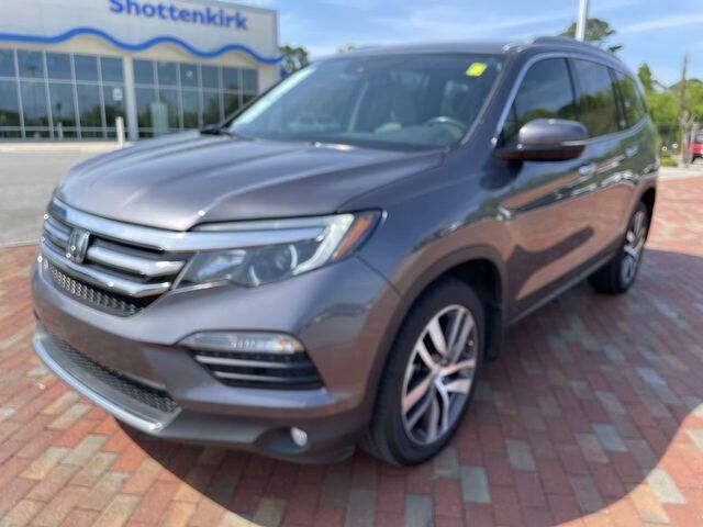 2017 HONDA Pilot