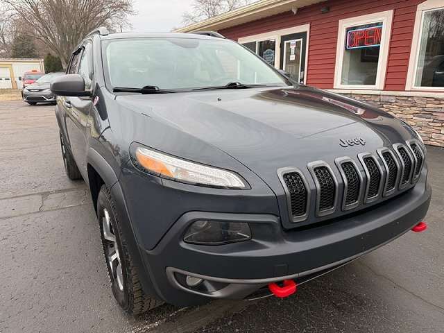 2017 JEEP Cherokee