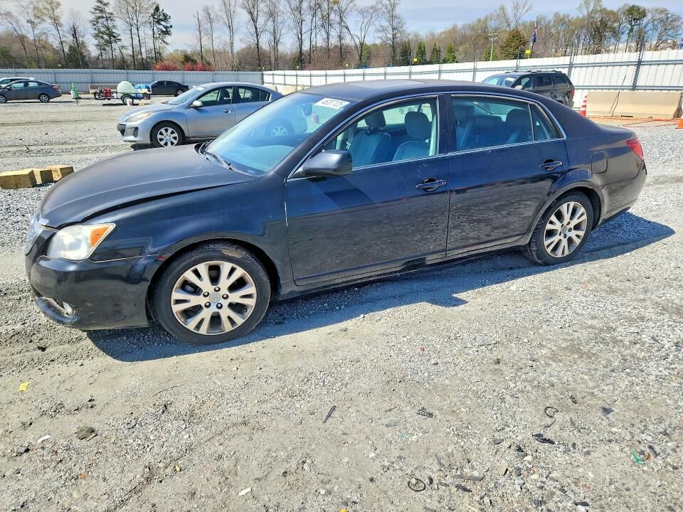 2009 TOYOTA Avalon