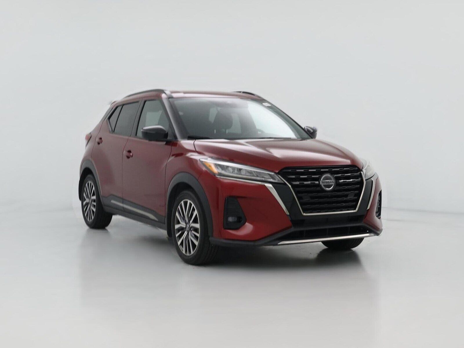 2021 NISSAN Kicks