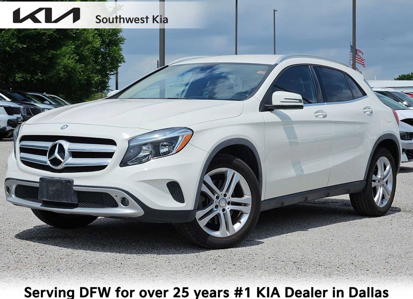 2015 MERCEDES-BENZ GLA-Class
