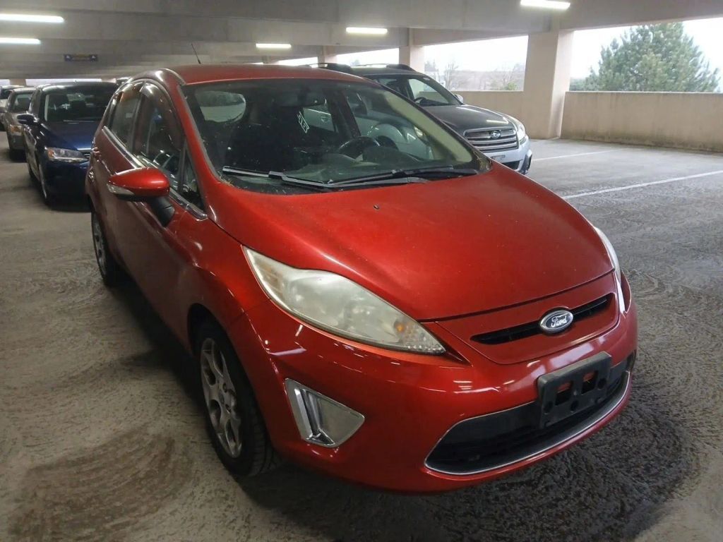 2011 FORD Fiesta