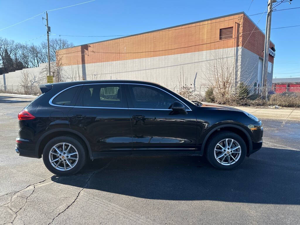 2016 PORSCHE Cayenne