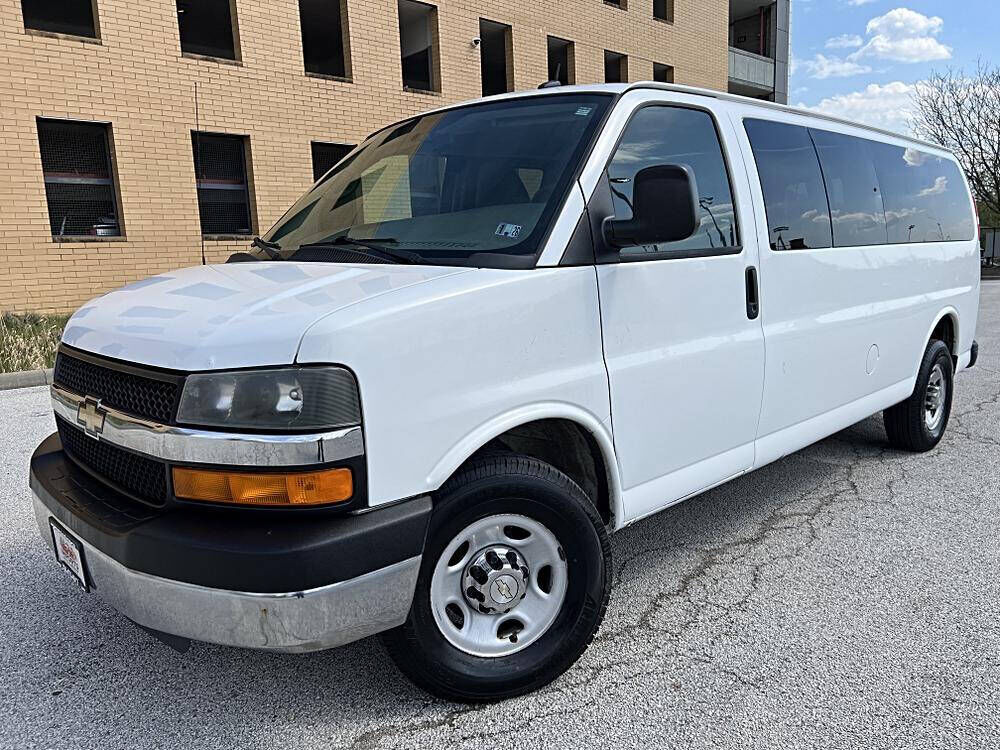 2015 CHEVROLET Express