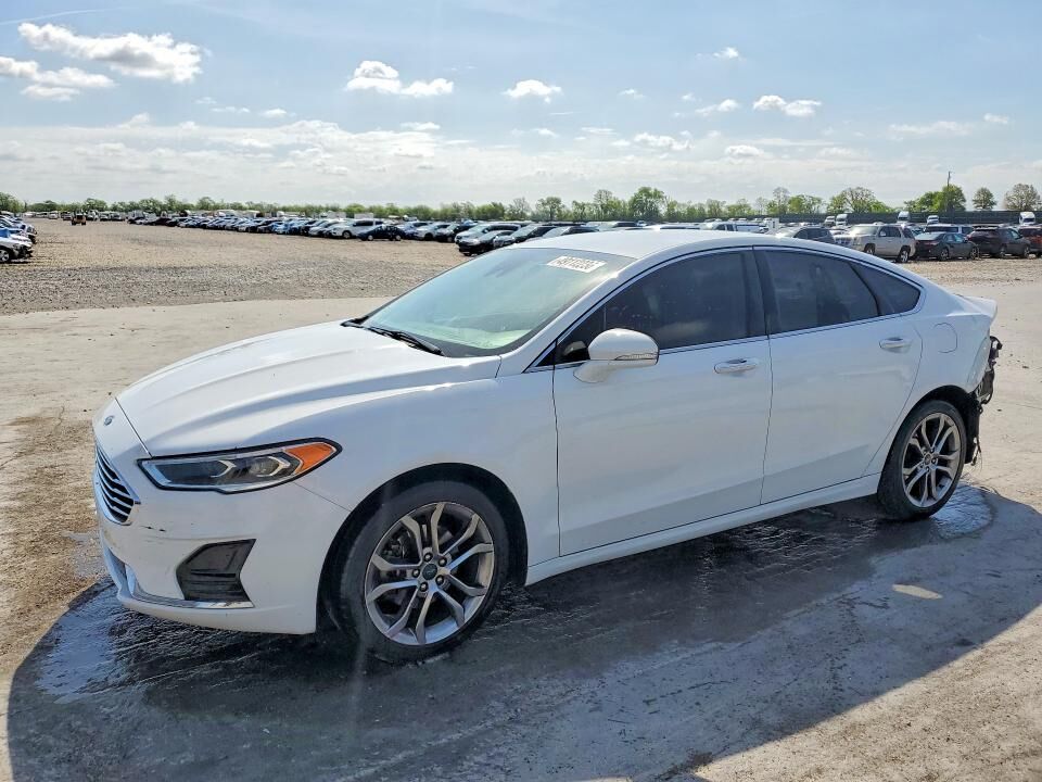 2019 FORD Fusion
