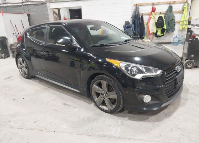 2015 HYUNDAI Veloster