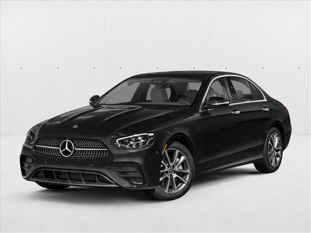 2022 MERCEDES-BENZ E-Class