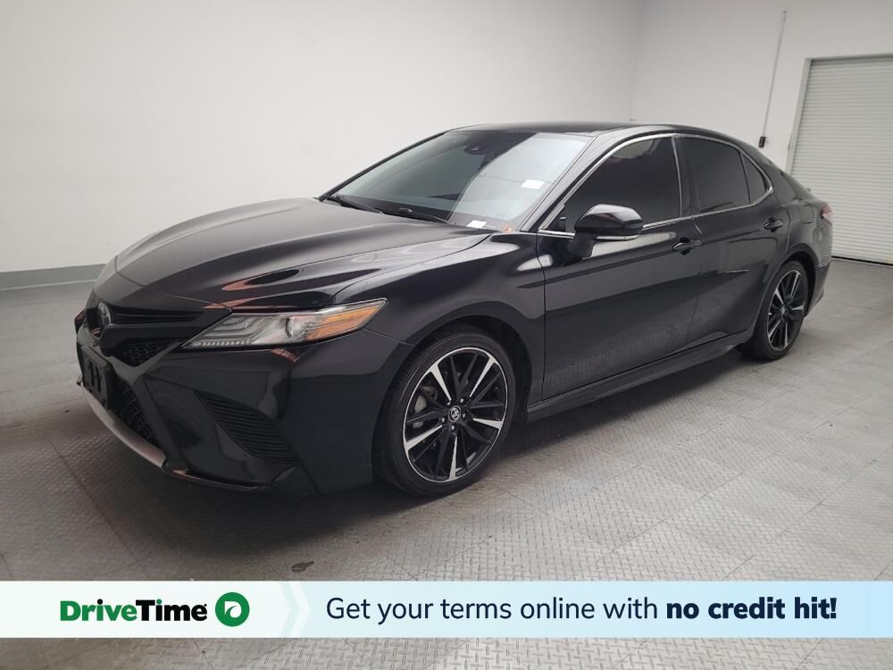2019 TOYOTA Camry
