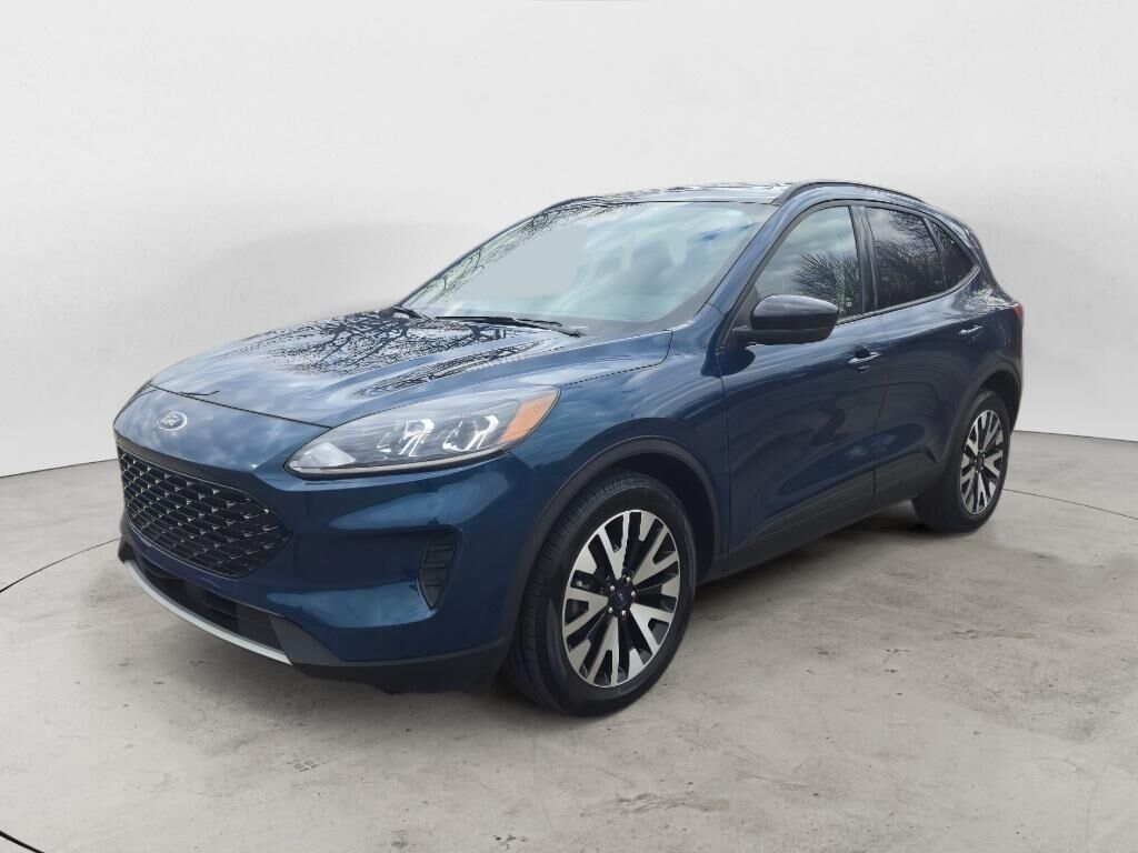 2020 FORD Escape