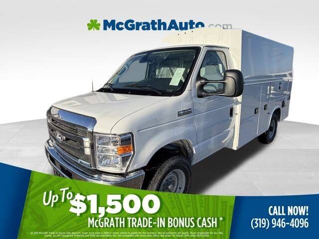 2026 FORD E-350