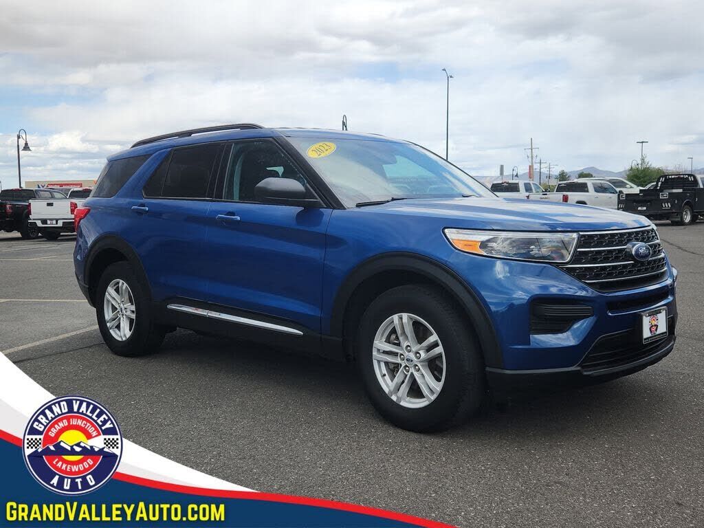 2022 FORD Explorer