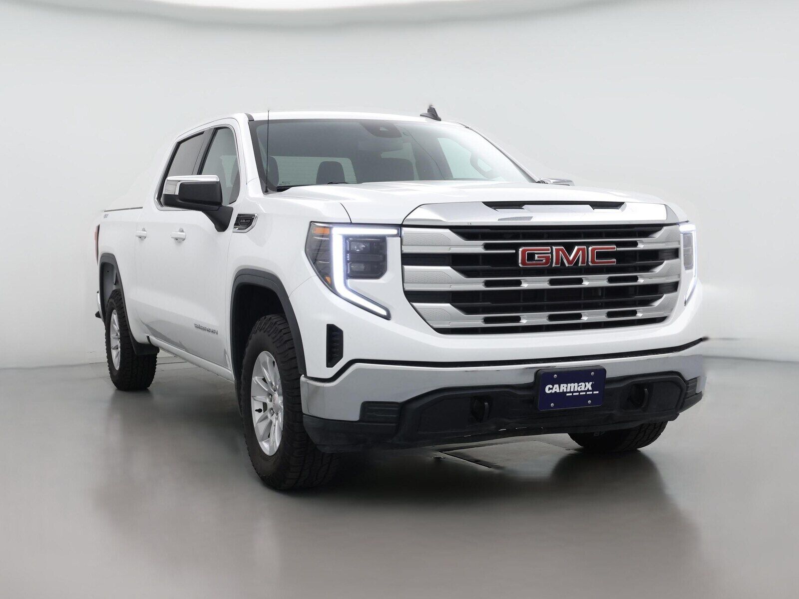 2023 GMC Sierra