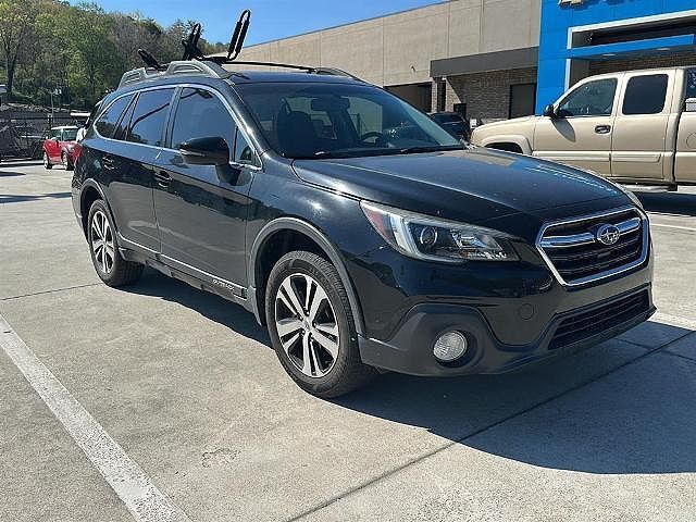 2018 SUBARU Outback