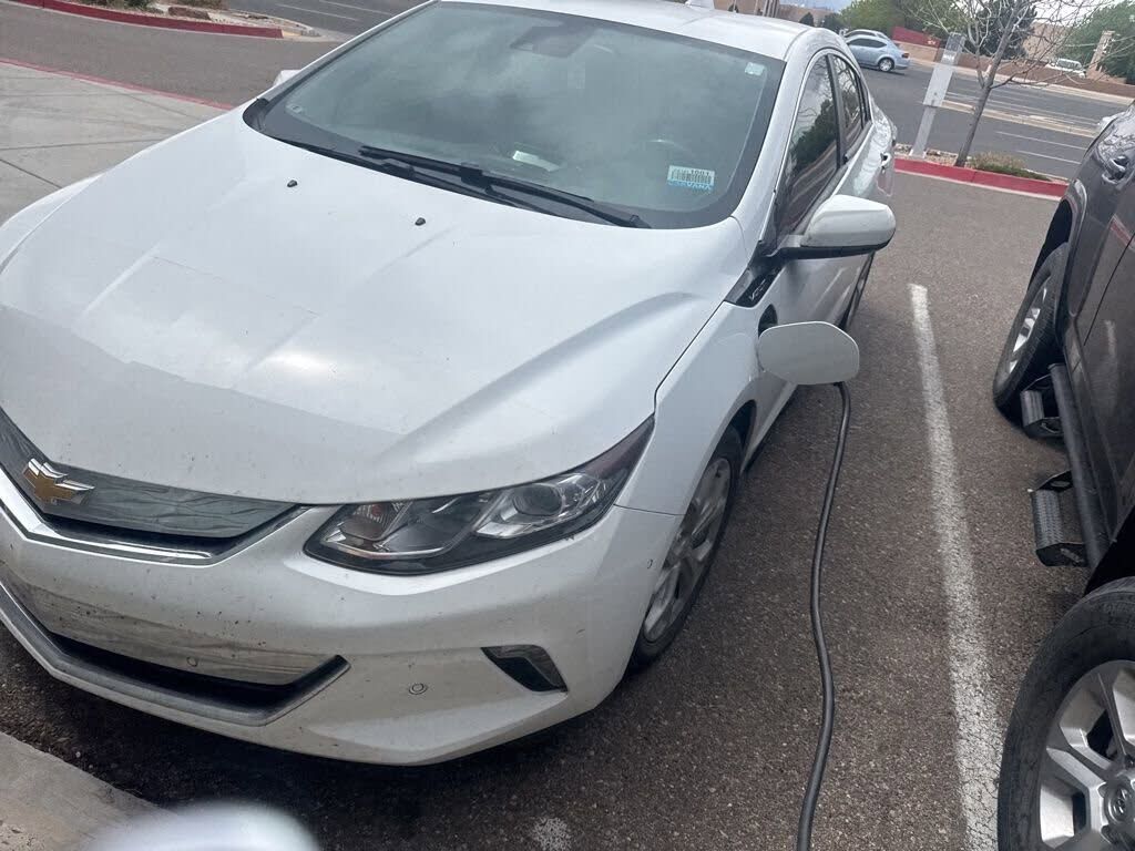 2018 CHEVROLET Volt