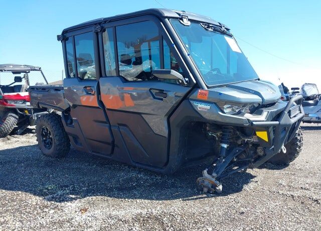 2024 CAN-AM Defender/Traxter