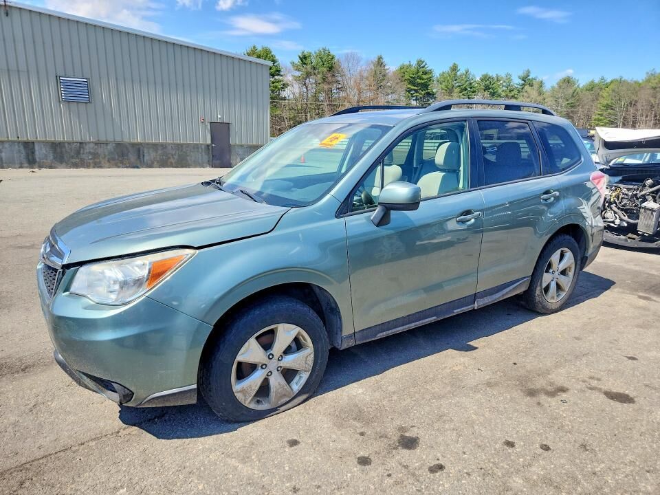 2015 SUBARU Forester